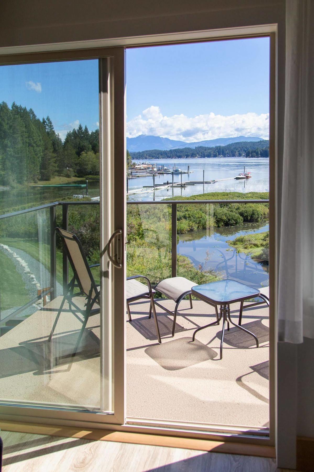 Sproat Lake Landing Resort Great Central Exterior foto